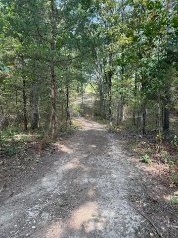 756 State Highway M, Niangua, MO 65713