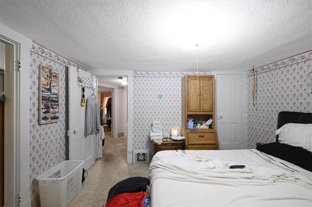 322 Arch Street, Leavenworth, KS 66048