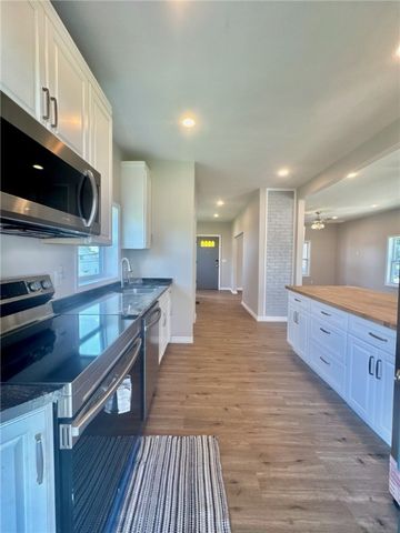 514 Ridge Ave, Chartiers, PA 15317