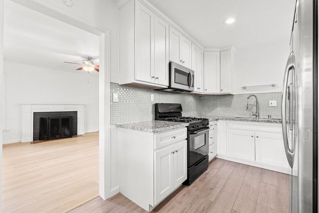 4551 Orinda Way, Sacramento, CA 95820