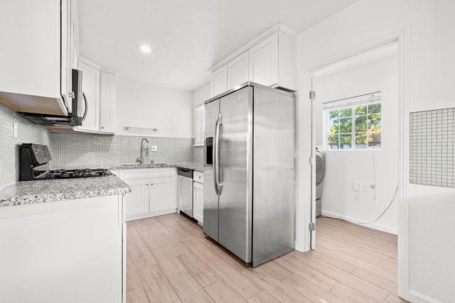 4551 Orinda Way, Sacramento, CA 95820