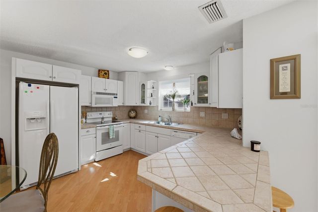 3810 37TH STREET S 63, St Petersburg, FL 33711