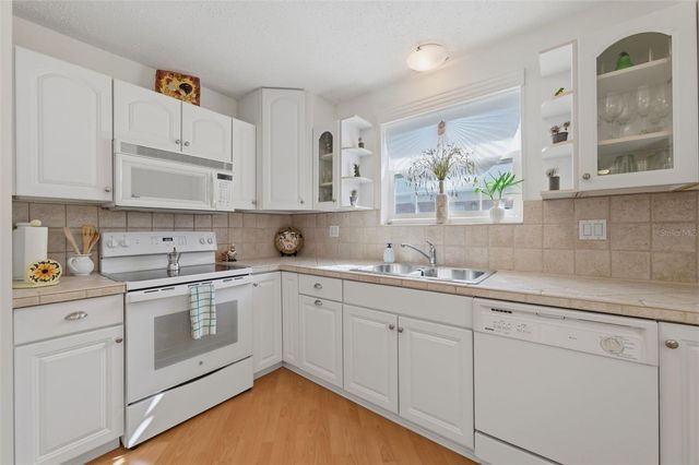 3810 37TH STREET S 63, St Petersburg, FL 33711