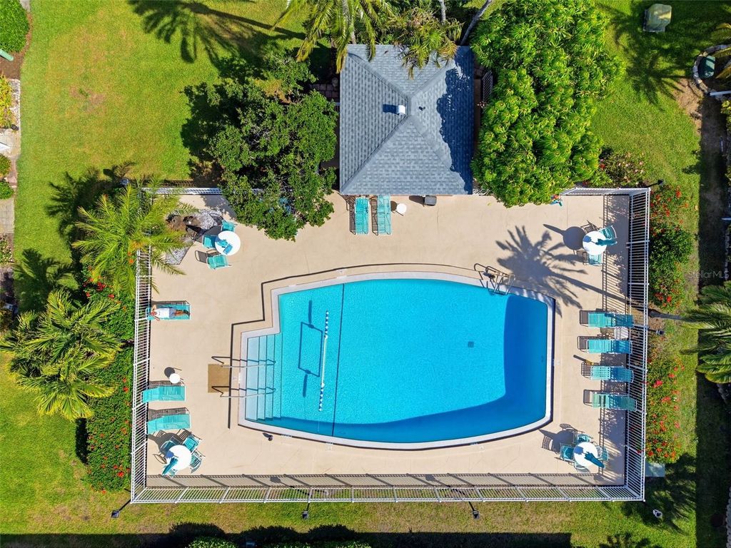 Image 28 of property listing at 3810 37TH STREET S 63, St Petersburg, FL 33711