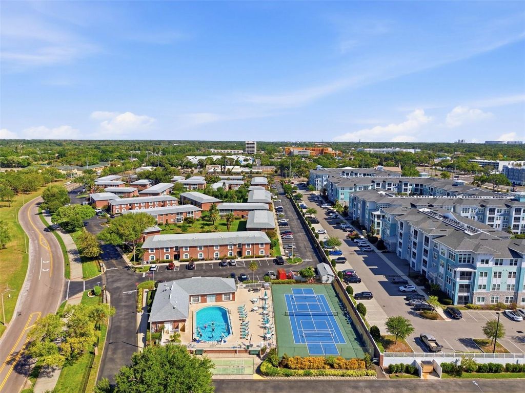 Image 30 of property listing at 3810 37TH STREET S 63, St Petersburg, FL 33711