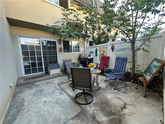 6561 Vanalden Ave 5, Reseda, CA 91335