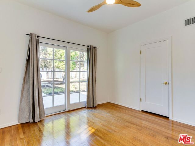 241 S Canon Drive, Beverly Hills, CA 90212