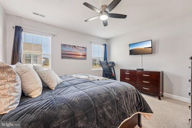 4 PIER ST, Eastampton, NJ 08060