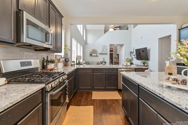 12126 Casparis, San Antonio, TX 78254