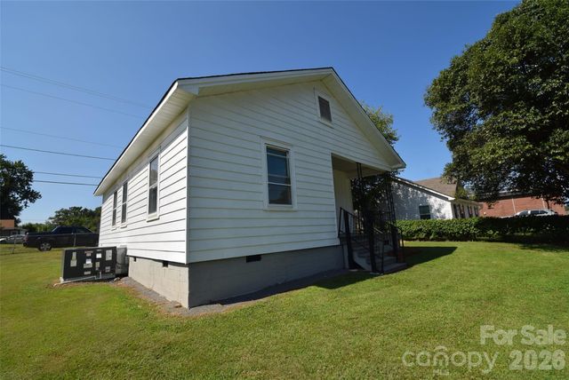 714 A Street, Bessemer City, NC 28016