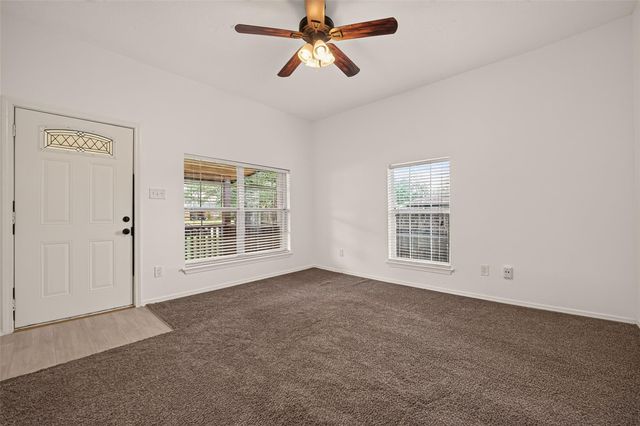 1511 W Dumble Street, Alvin, TX 77511