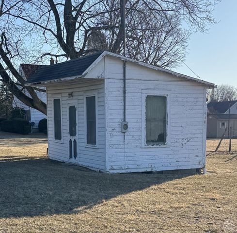 2322 Us Route 9, Hudson, NY 12534