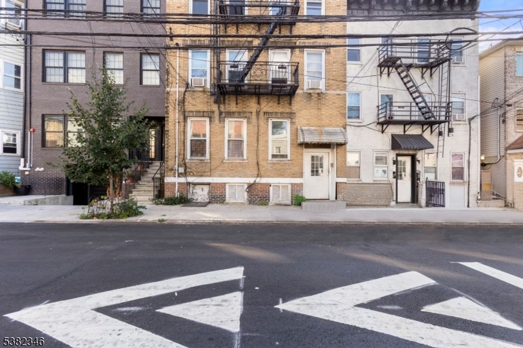 133 Hopkins Ave 5, Jersey City, NJ 07306 — photo 3