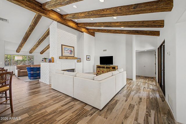 515 W SWEETWATER Avenue, Phoenix, AZ 85029