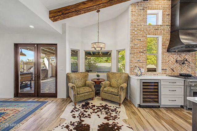 515 W SWEETWATER Avenue, Phoenix, AZ 85029