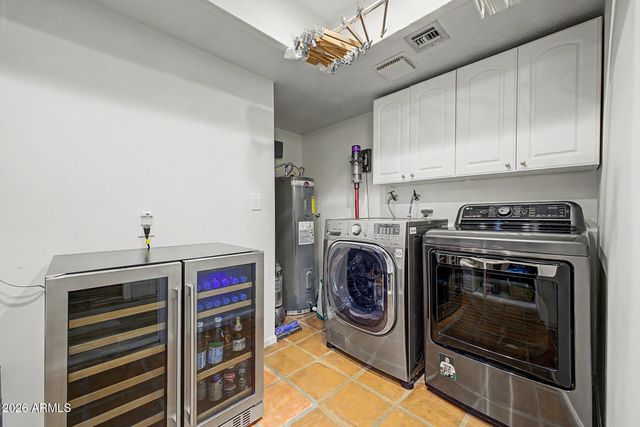 515 W SWEETWATER Avenue, Phoenix, AZ 85029