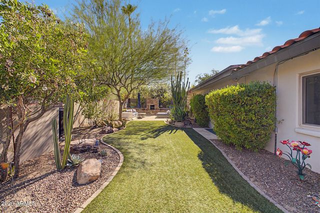 515 W SWEETWATER Avenue, Phoenix, AZ 85029