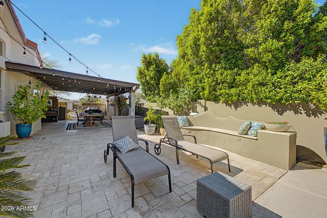 515 W SWEETWATER Avenue, Phoenix, AZ 85029