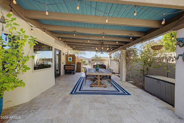 515 W SWEETWATER Avenue, Phoenix, AZ 85029