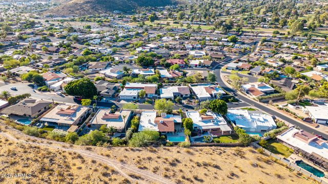 515 W SWEETWATER Avenue, Phoenix, AZ 85029