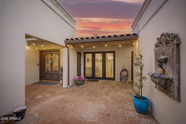 515 W SWEETWATER Avenue, Phoenix, AZ 85029