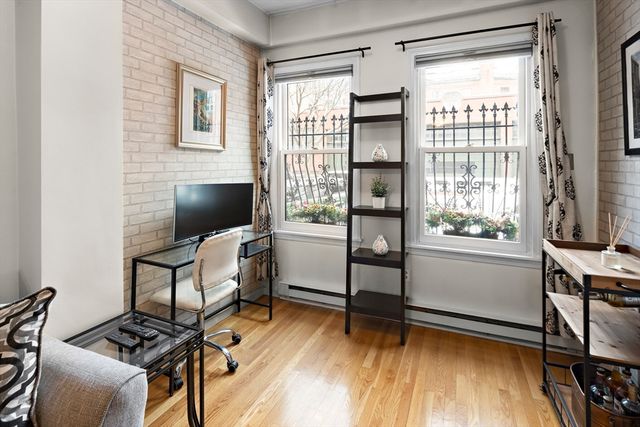 41 Warren Ave 1, Boston, MA 02116