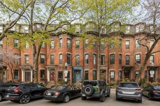 41 Warren Ave 1, Boston, MA 02116