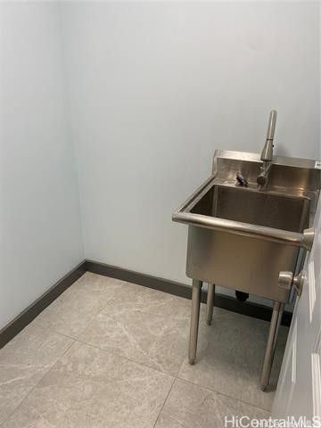 4186 Kilauea Avenue downstairs, Honolulu, HI 96816