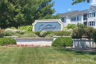 1532 Waterford Drive, Edison, NJ 08817