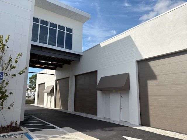 5705 Taylor RD 7, Other, FL 34109