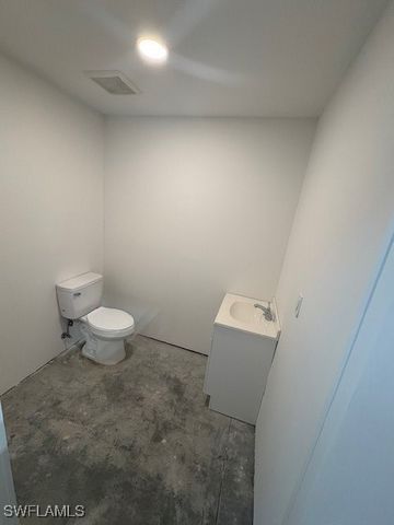 5705 Taylor RD 7, Other, FL 34109