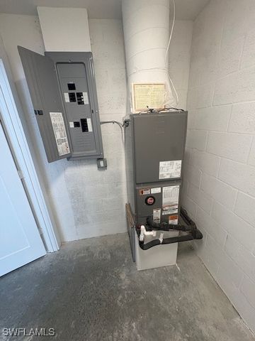 5705 Taylor RD 7, Other, FL 34109