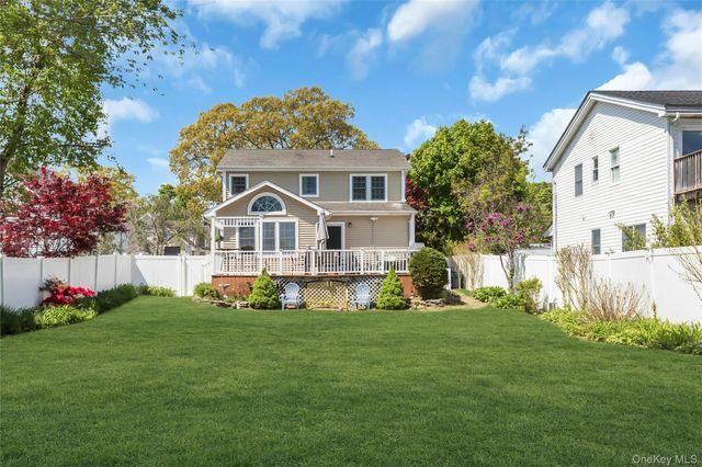 36 Richard Avenue, Islip Terrace, NY 11752