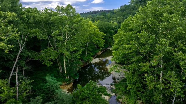 19004 St Rt 41, Peebles, OH 45660