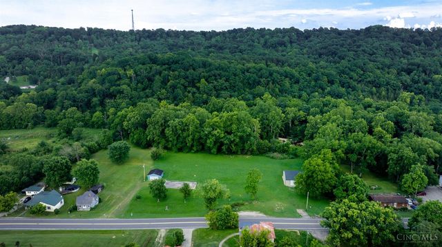 19004 St Rt 41, Peebles, OH 45660