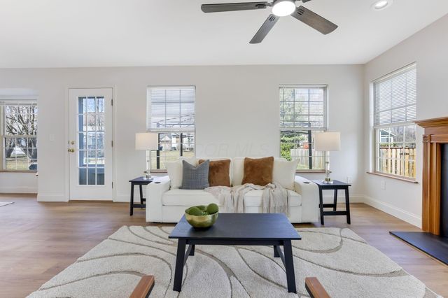 8900 Latham Court, Reynoldsburg, OH 43068