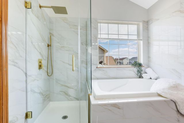 8900 Latham Court, Reynoldsburg, OH 43068