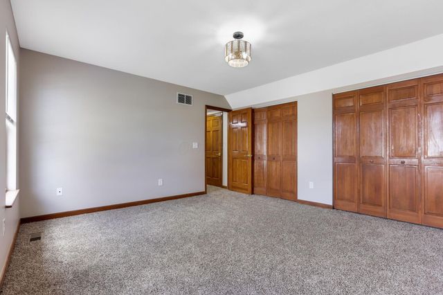 8900 Latham Court, Reynoldsburg, OH 43068