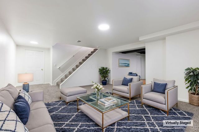 8900 Latham Court, Reynoldsburg, OH 43068