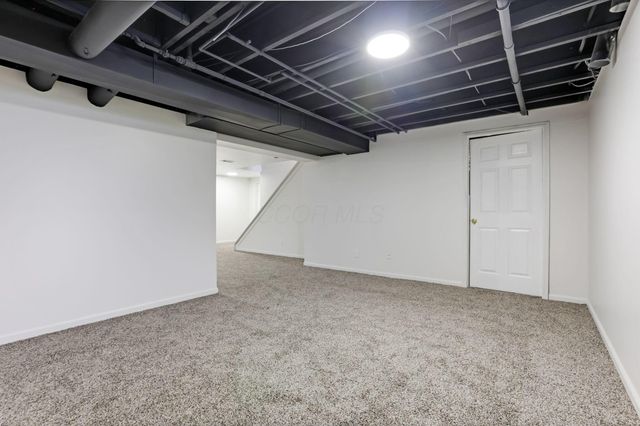 8900 Latham Court, Reynoldsburg, OH 43068