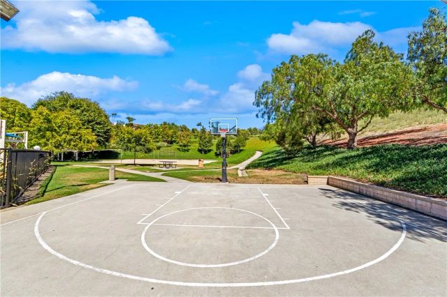 29222 Bobolink, Laguna Niguel, CA 92677