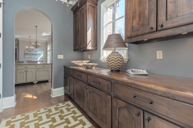 1840 OVERTON PARK AVE, Memphis, TN 38112