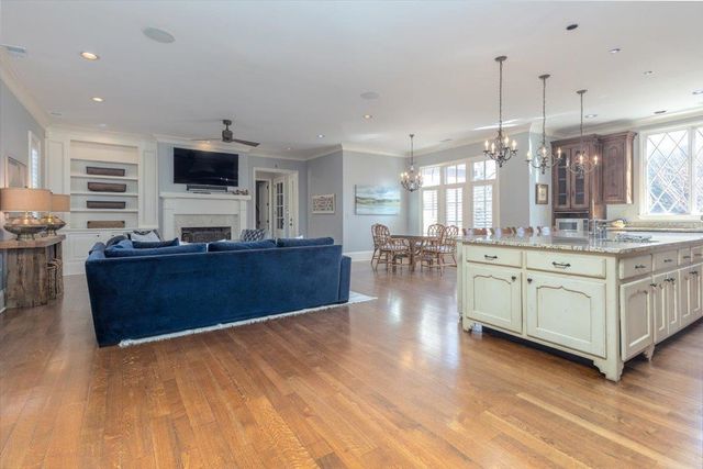 1840 OVERTON PARK AVE, Memphis, TN 38112