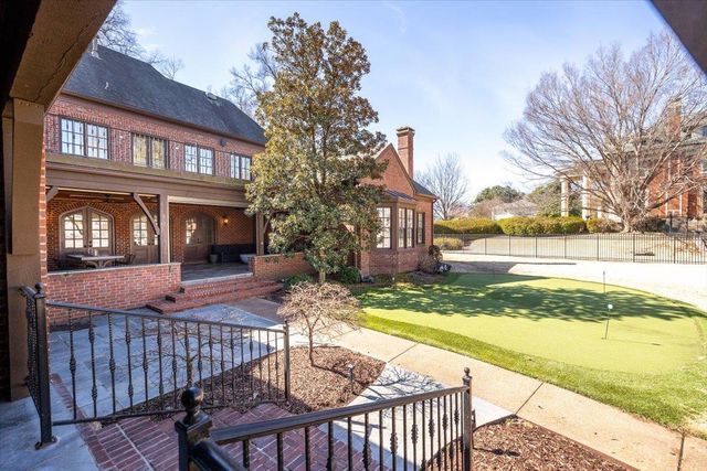 1840 OVERTON PARK AVE, Memphis, TN 38112