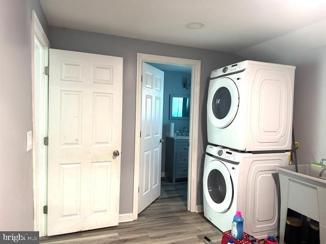 13 HALL ST, Newport, NJ 08345
