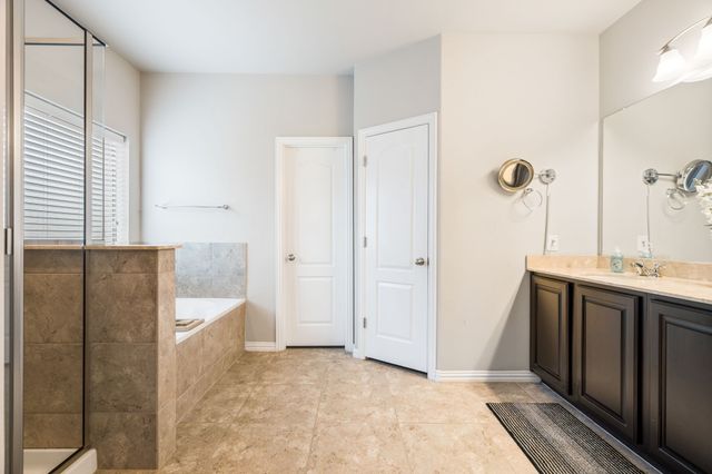 2216 Benjamin Creek Drive, Little Elm, TX 75068