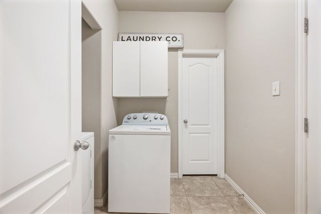 2216 Benjamin Creek Drive, Little Elm, TX 75068