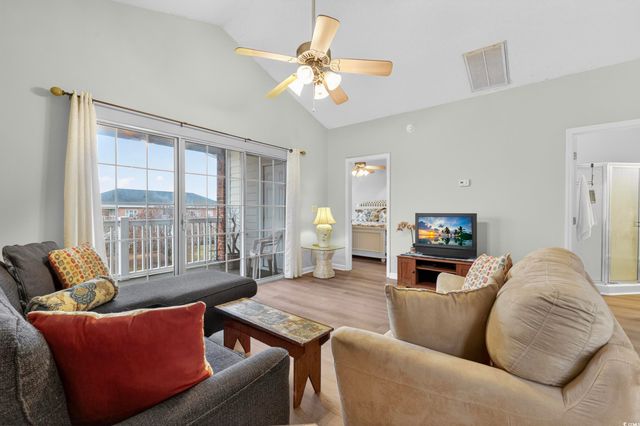 3915 Gladiola Ct Unit 301, Myrtle Beach, SC 29588