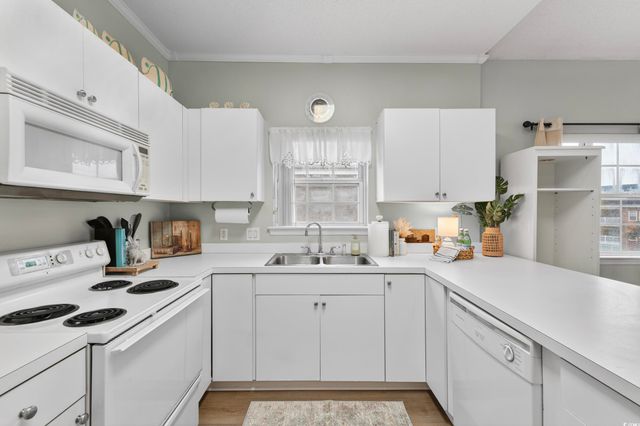 3915 Gladiola Ct Unit 301, Myrtle Beach, SC 29588