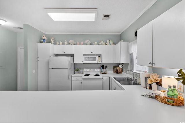 3915 Gladiola Ct Unit 301, Myrtle Beach, SC 29588